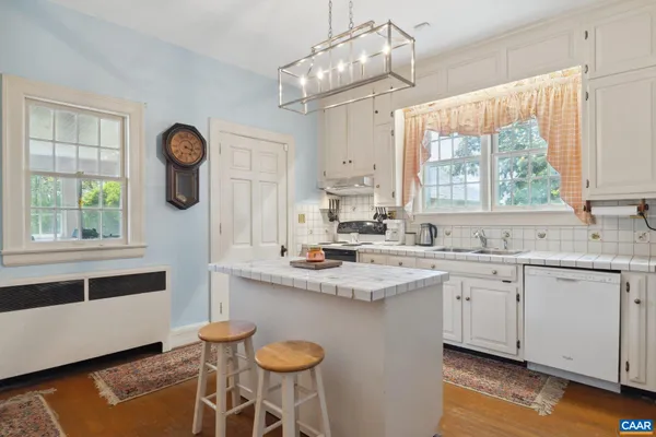 $3,750,000 | 400 Doe Lane, Chatham, VA 24531