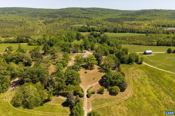 $3,750,000 | 400 Doe Lane, Chatham, VA 24531