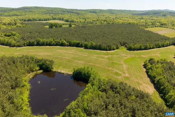 $3,750,000 | 400 Doe Lane, Chatham, VA 24531