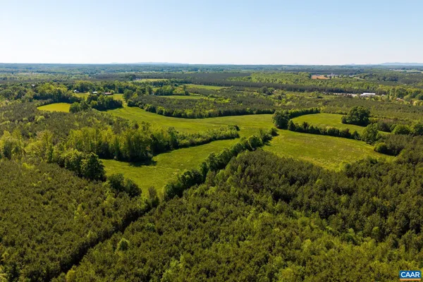 $3,750,000 | 400 Doe Lane, Chatham, VA 24531