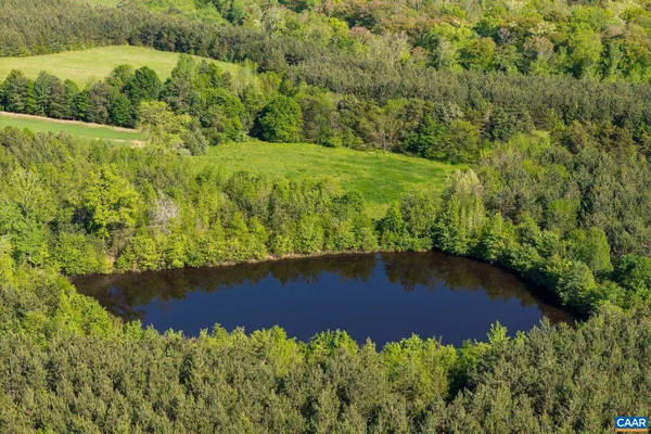 $3,750,000 | 400 Doe Lane, Chatham, VA 24531