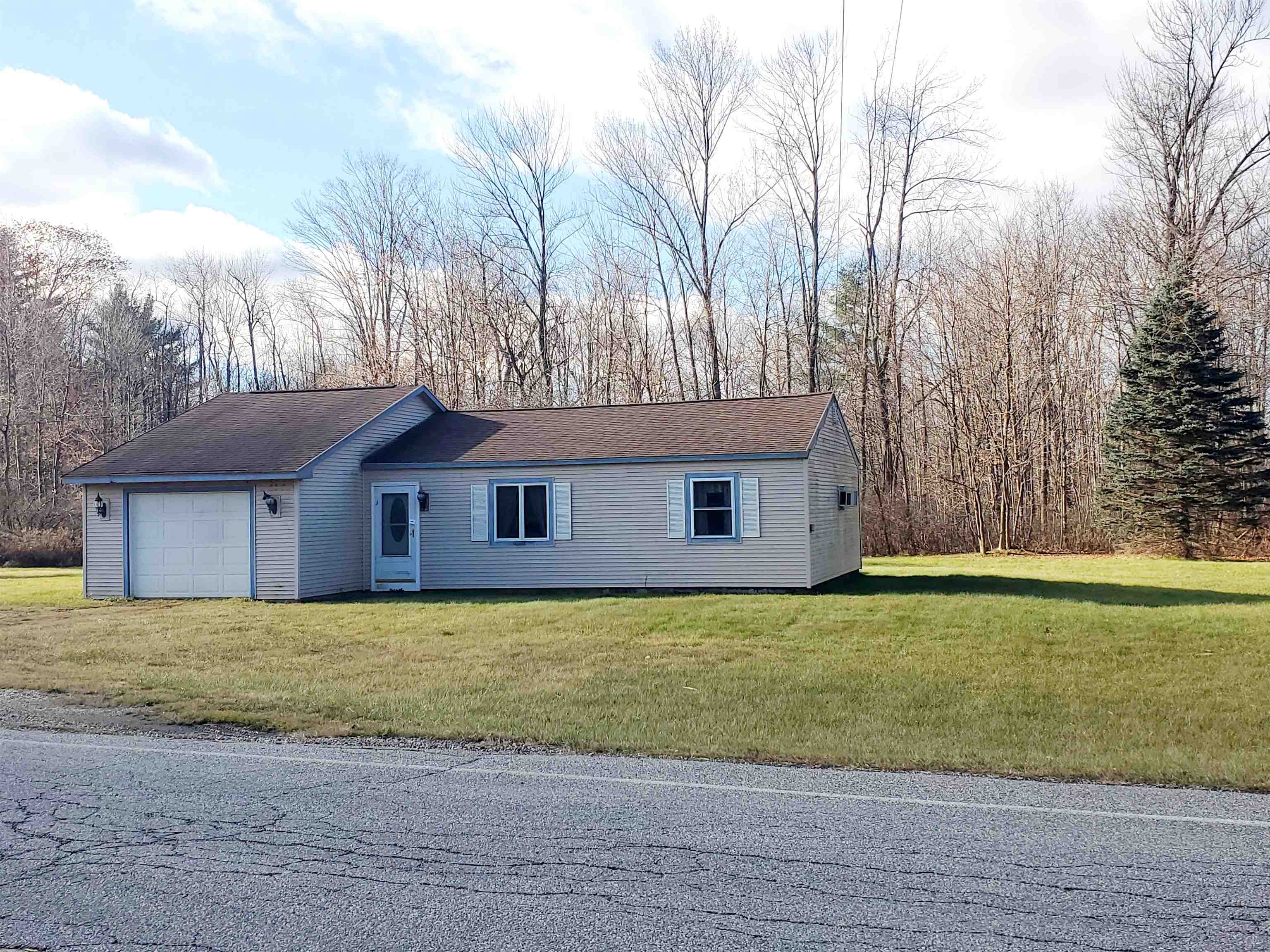 594 Bowen Road Bennington, VT 05201 - Photo 1 of 18 Gallery Image 1
