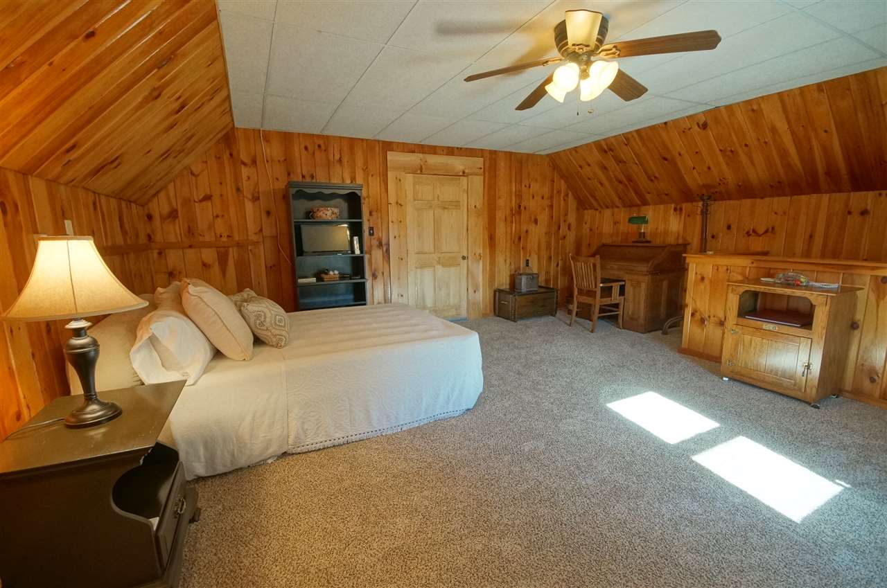 534 Mammoth Road Londonderry, NH 03053 - Photo 22 of 37