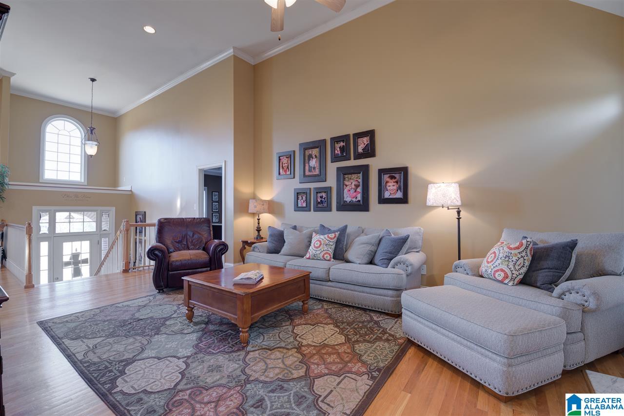 890 Brookline Road Gardendale, AL 35071 - Photo 2 of 32