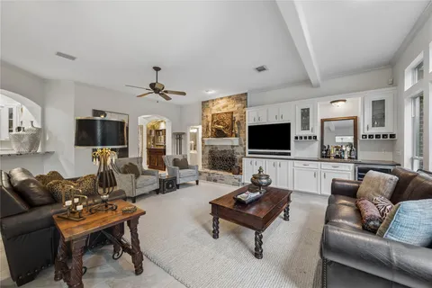 $1,290,000 | 14635 Overbrook Lane, Pinehurst, TX 77362