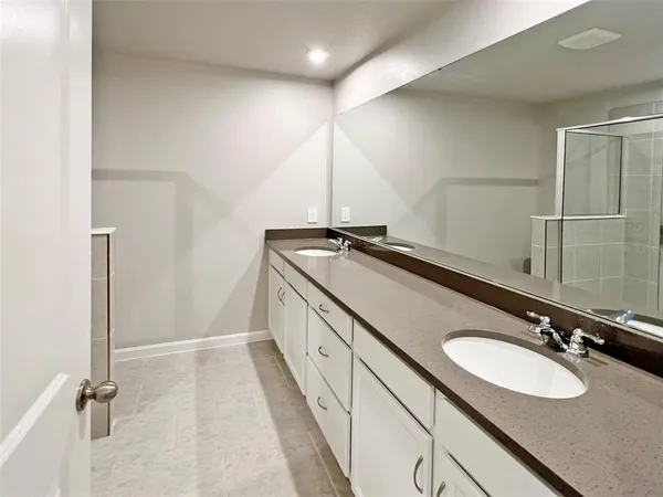 $2,300 | 3228 Sunrise Spg Place, Brandon, FL 33511