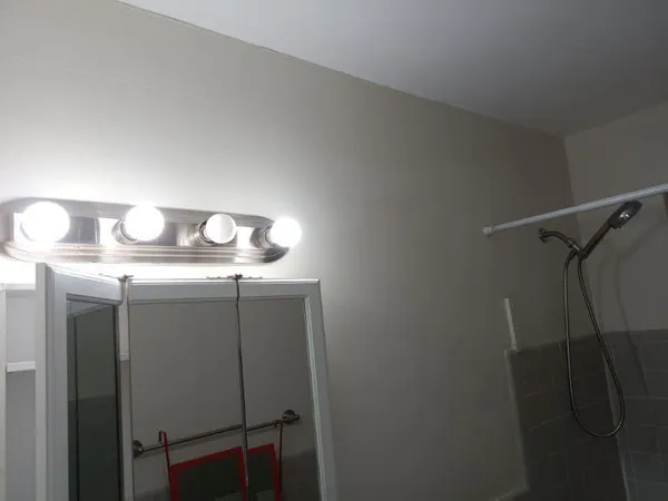 $1,250 | 1300 Northwest 61st Avenue, Unit 102, Sunrise, FL 33313