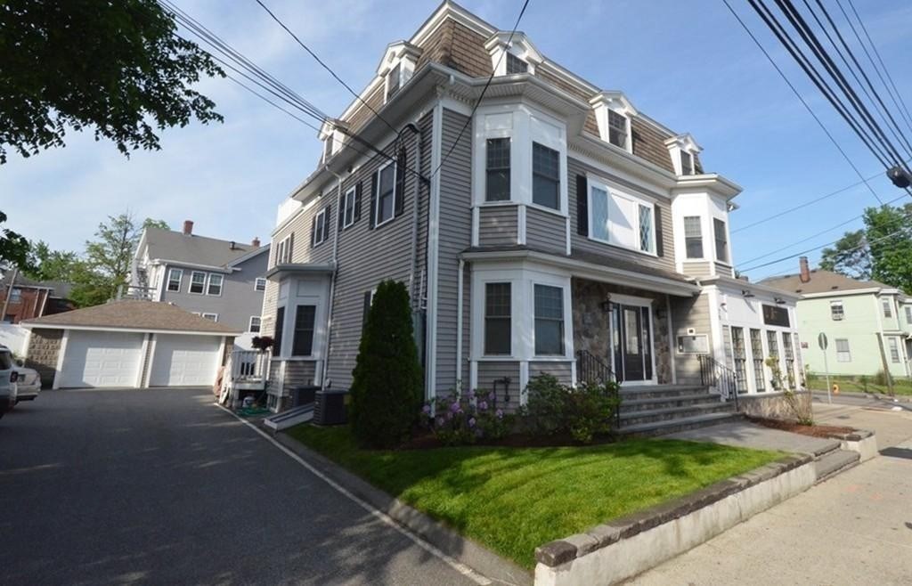 75 Pine Street, Unit 21 Waltham, MA 02453 - Photo 2 of 24