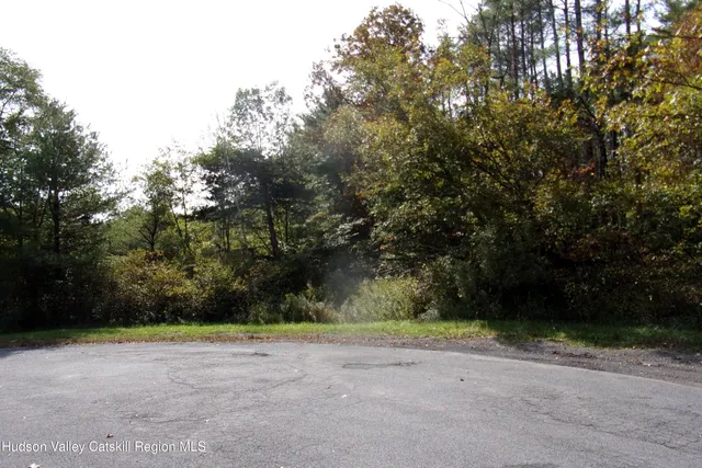 $149,900 | 128 Klingermann Drive, Cairo, NY 12413