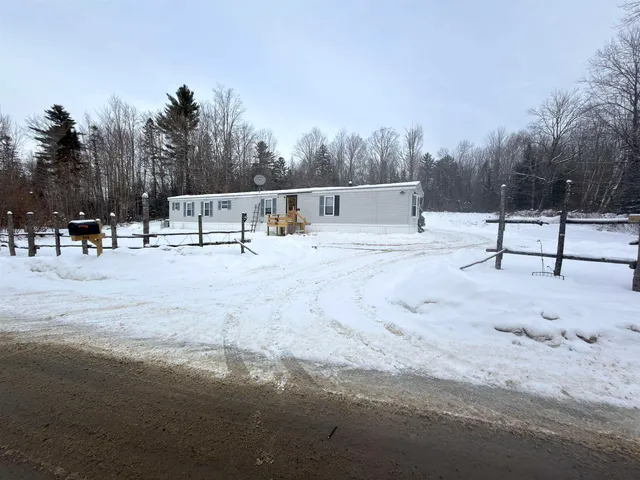$164,900 | 558 Lost Nation Road, Groveton, NH 03582