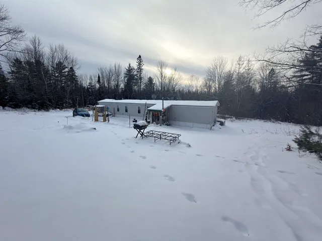 $164,900 | 558 Lost Nation Road, Groveton, NH 03582