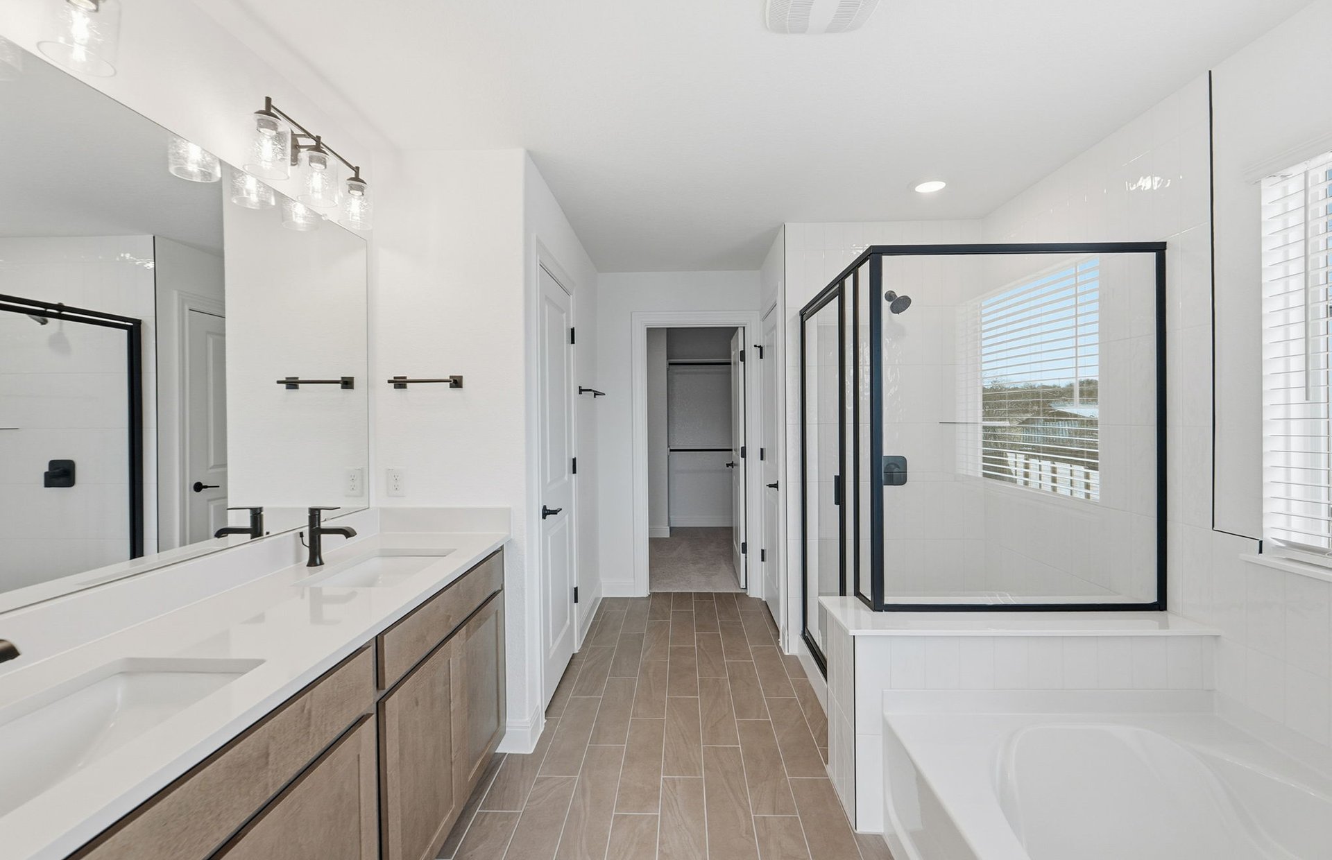 400 Foresail Road Leander, TX 78641 - Photo 13 of 31