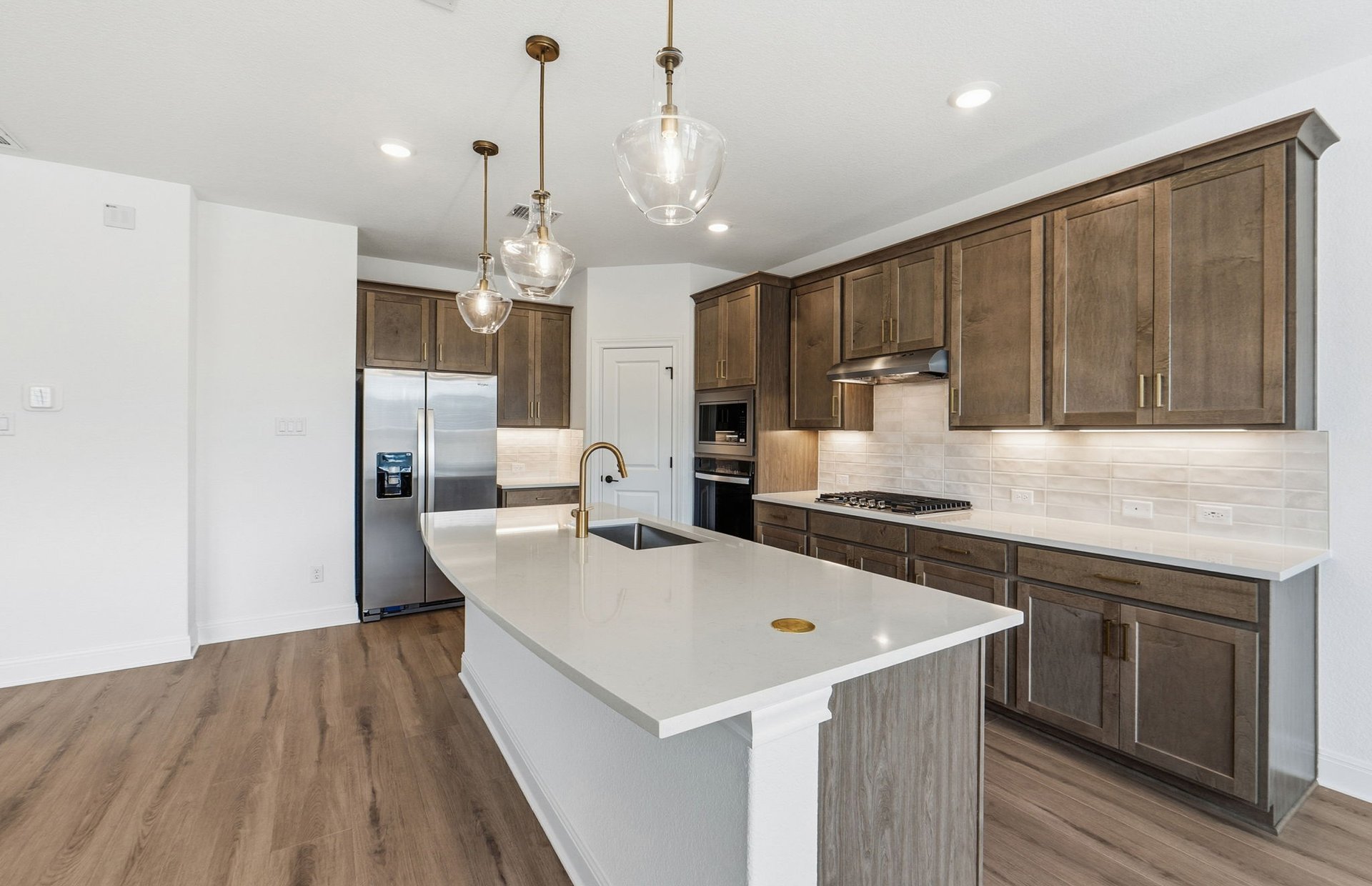 400 Foresail Road Leander, TX 78641 - Photo 5 of 31