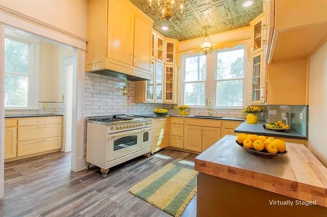 $999,999 | 2420 Colcord Avenue, Waco, TX 76707