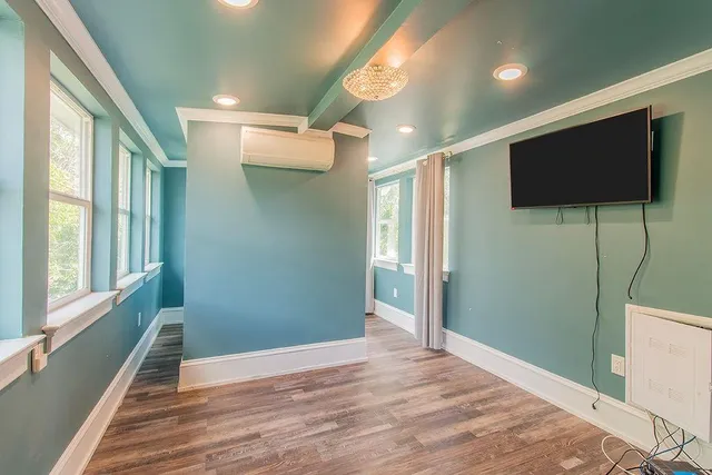 $999,999 | 2420 Colcord Avenue, Waco, TX 76707