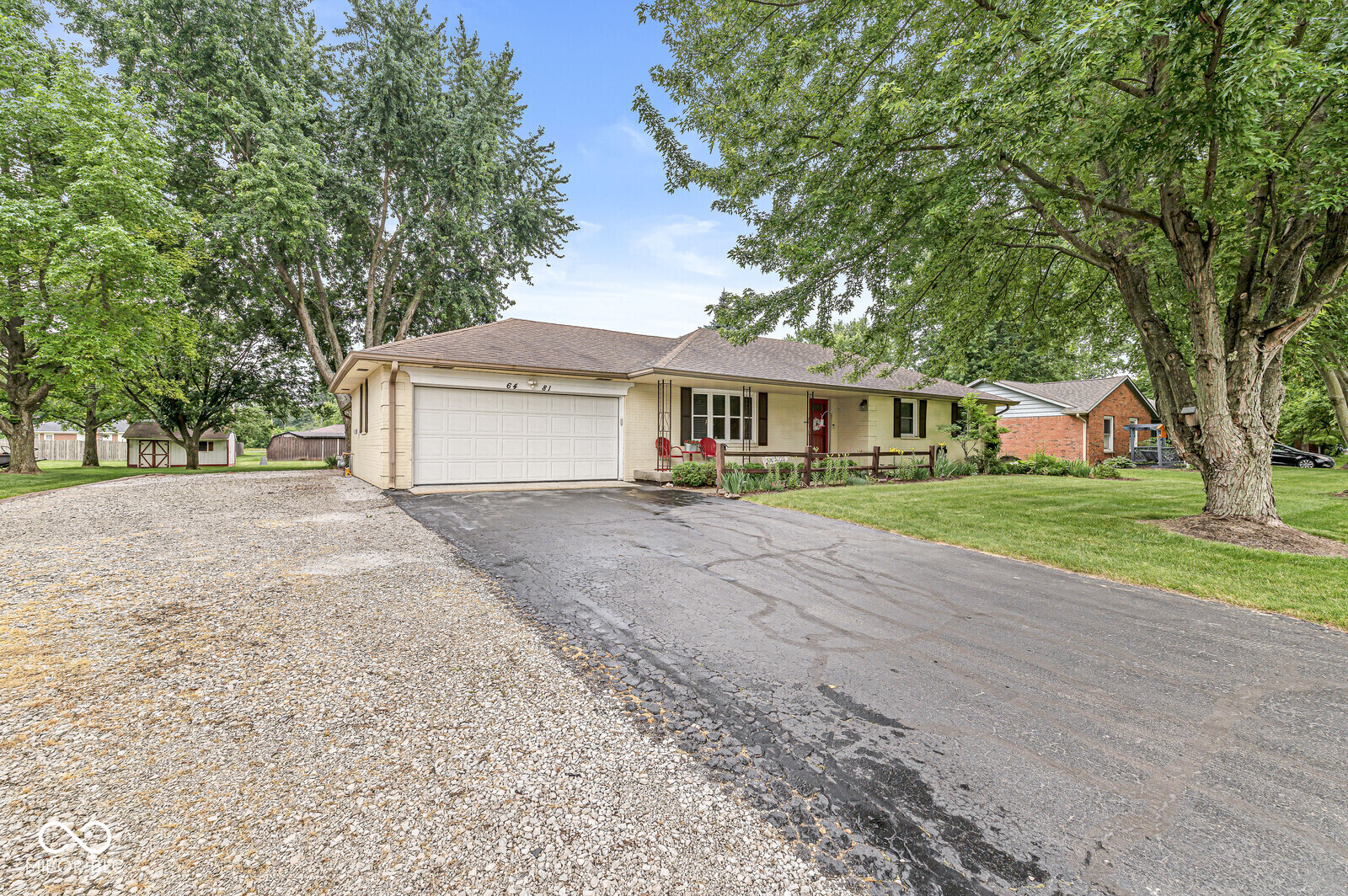 6481 Walnut Way Brownsburg, IN 46112 - Photo 3 of 32