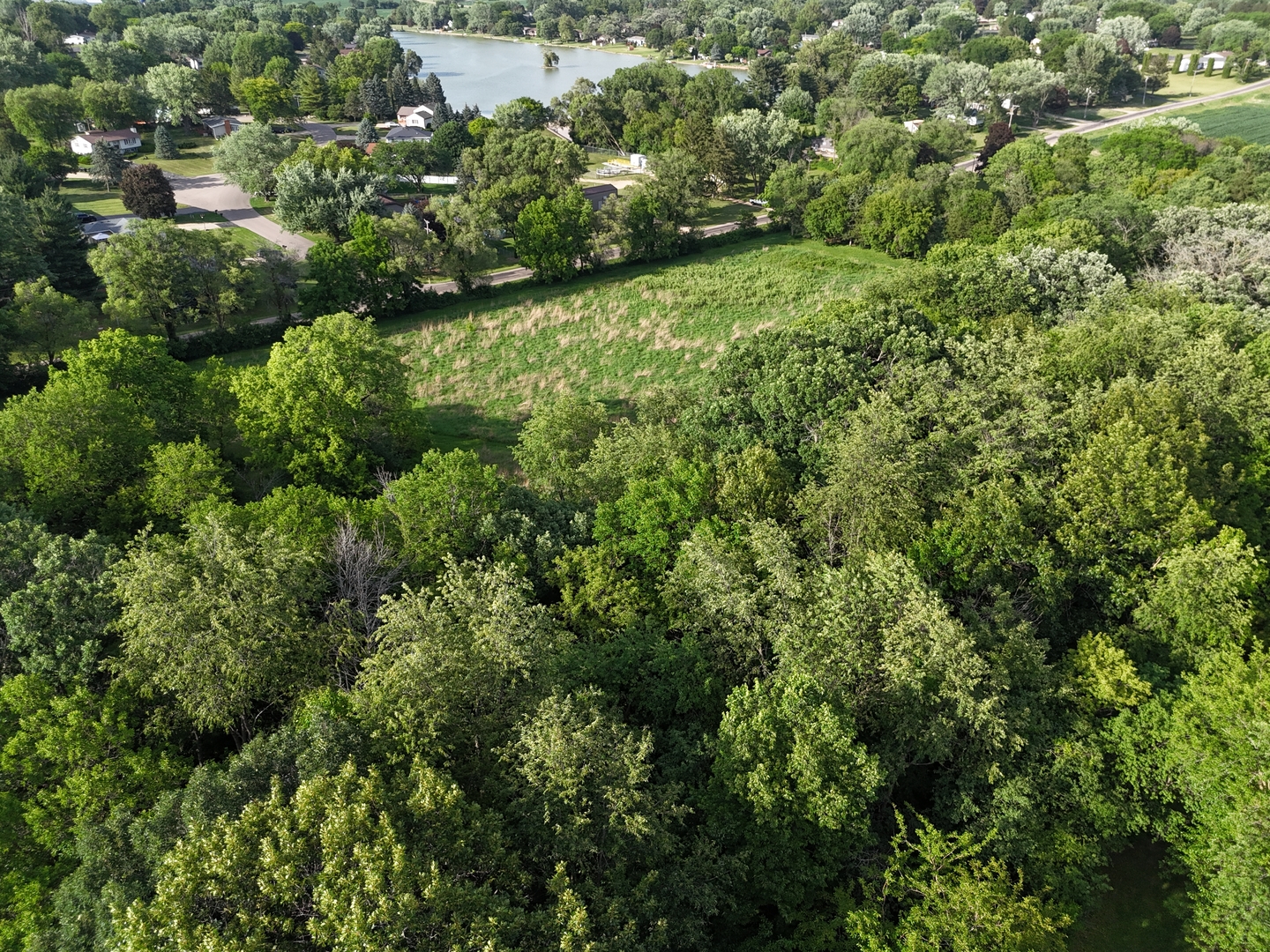 1441 West Fairview Road Freeport, IL 61032 - Photo 3 of 11 an aerial view of a houses with yard