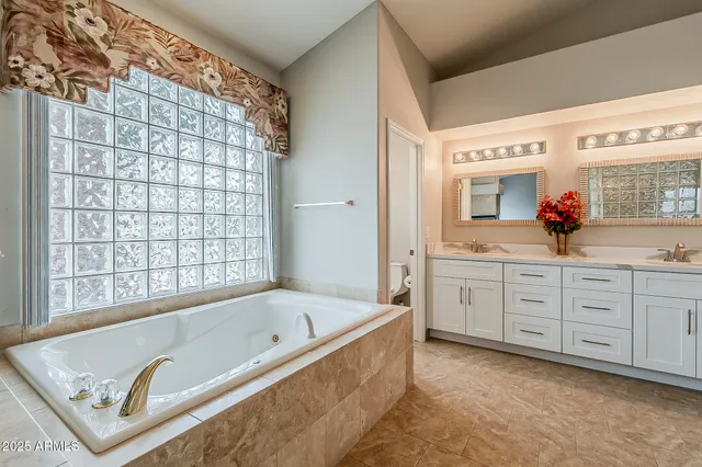 $4,000 | 5345 East McLellan Road, Unit 112, Mesa, AZ 85205