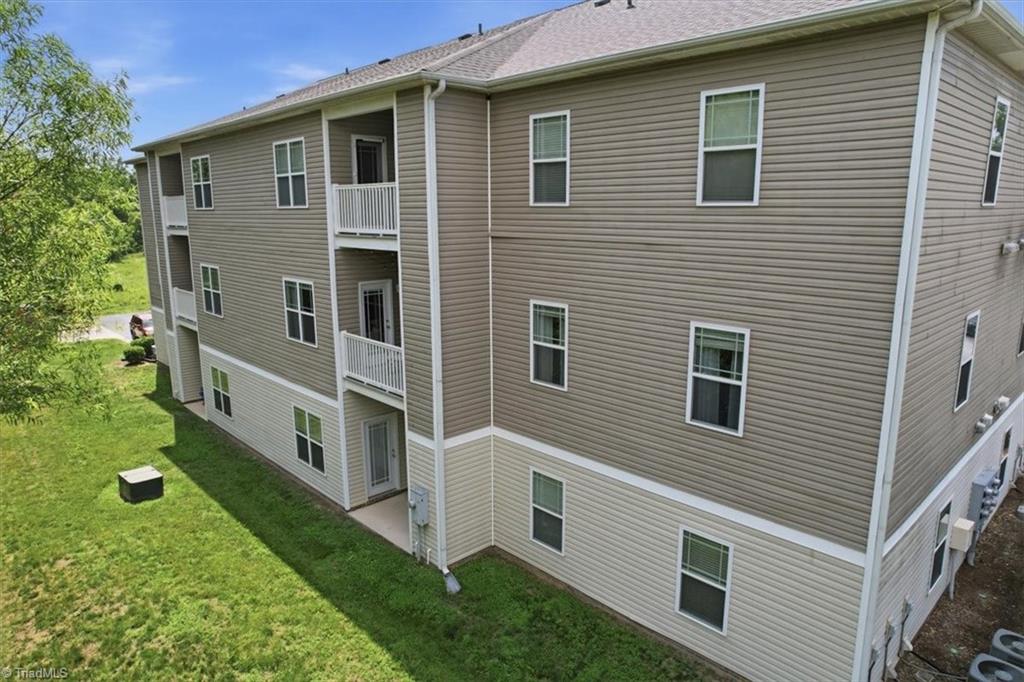 5425 Forester Drive, Unit 2B High Point, NC 27265 - Photo 23 of 32