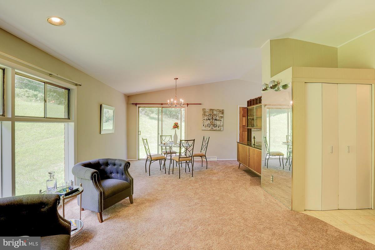 1004 Bittersweet Road Pikesville, MD 21208 - Photo 14 of 30 Interior (General)