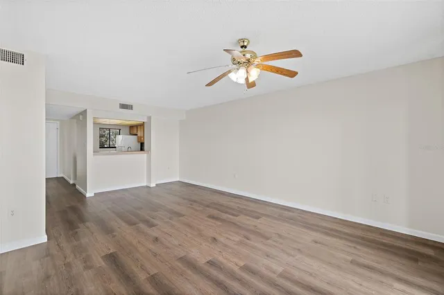 $194,500 | 6760 Highway 1, Unit 3204, Mims, FL 32754