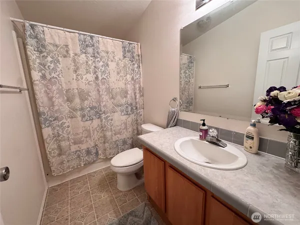 $245,000 | 528 North 7th Avenue, Sequim, WA 98382