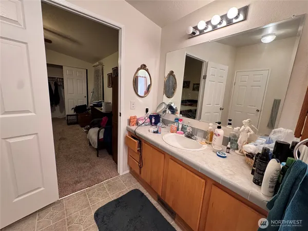 $245,000 | 528 North 7th Avenue, Sequim, WA 98382