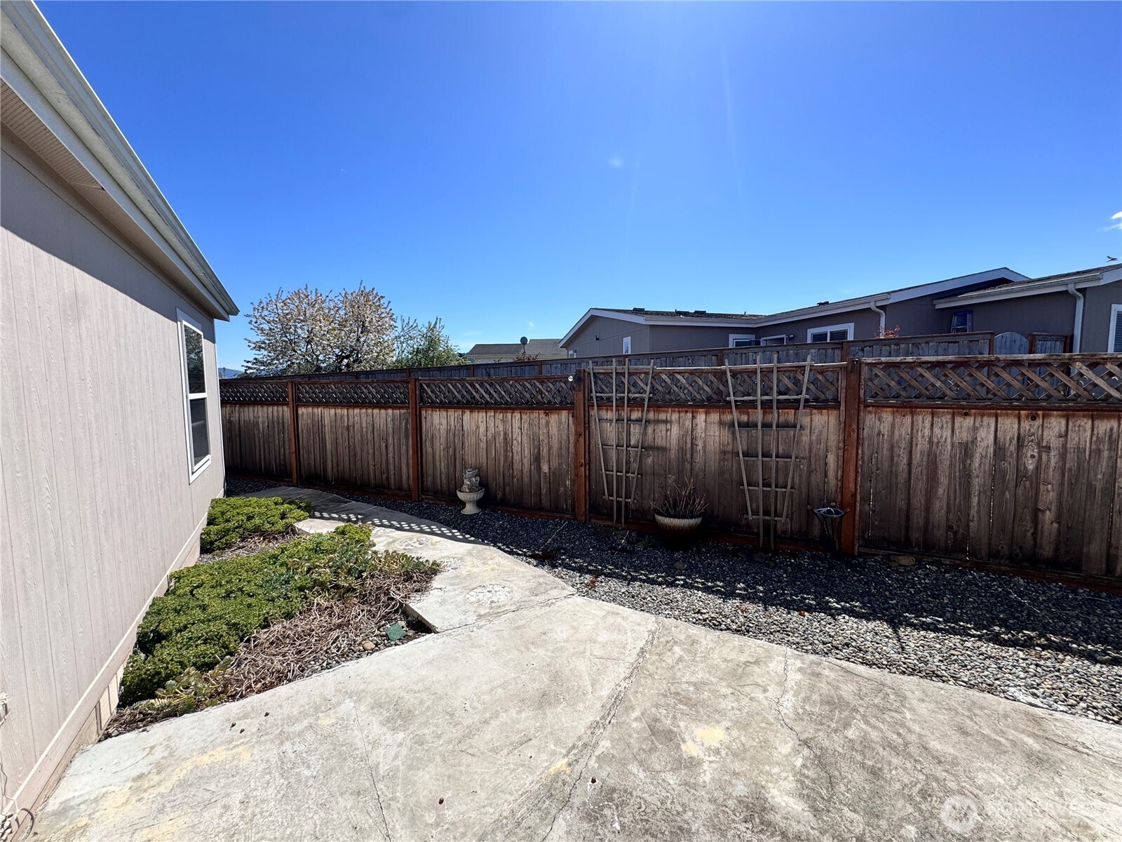 528 North 7th Avenue Sequim, WA 98382 - Photo 25 of 29