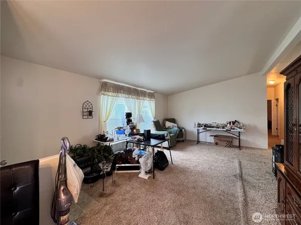 $245,000 | 528 North 7th Avenue, Sequim, WA 98382