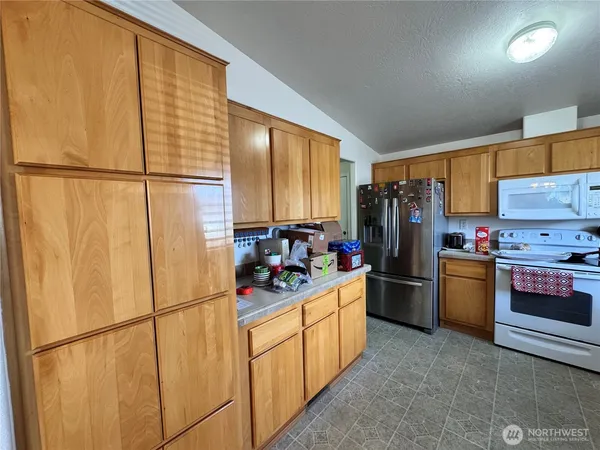 $245,000 | 528 North 7th Avenue, Sequim, WA 98382