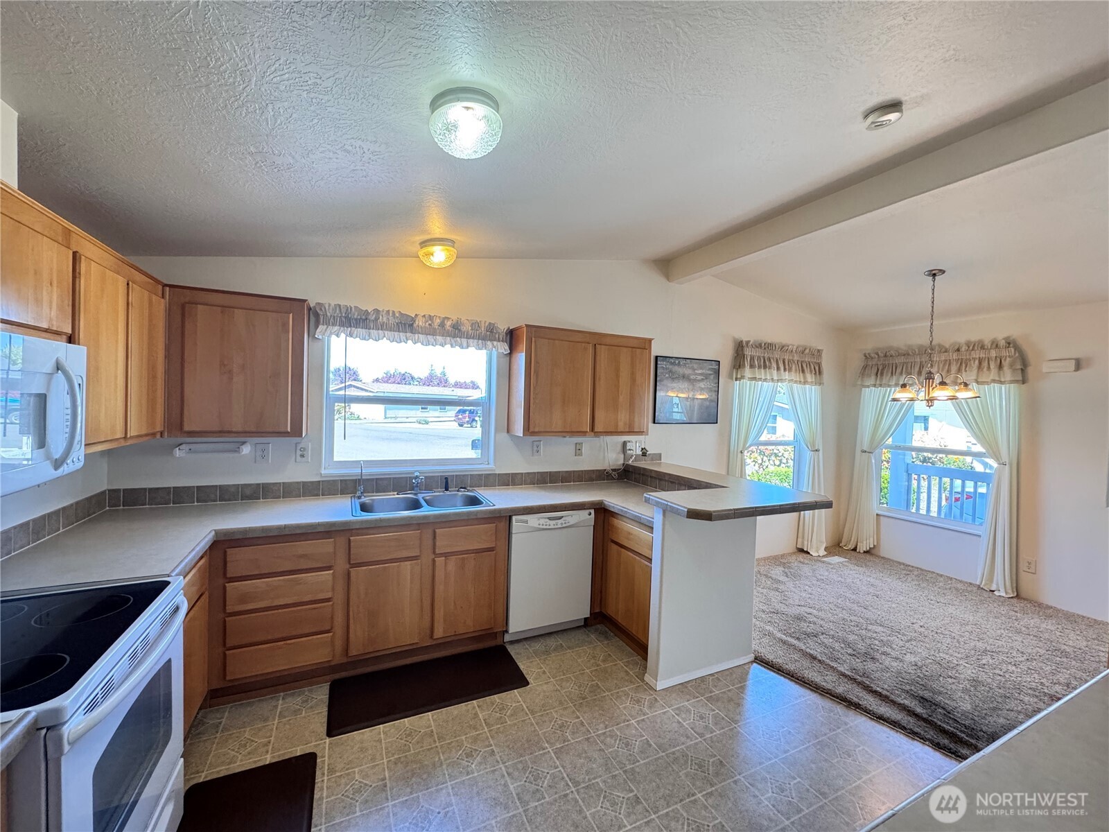 528 North 7th Avenue Sequim, WA 98382 - Photo 9 of 29