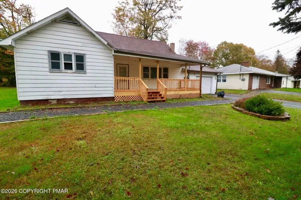 $2,000 | 118 Smith Drive, Tobyhanna, PA 18466