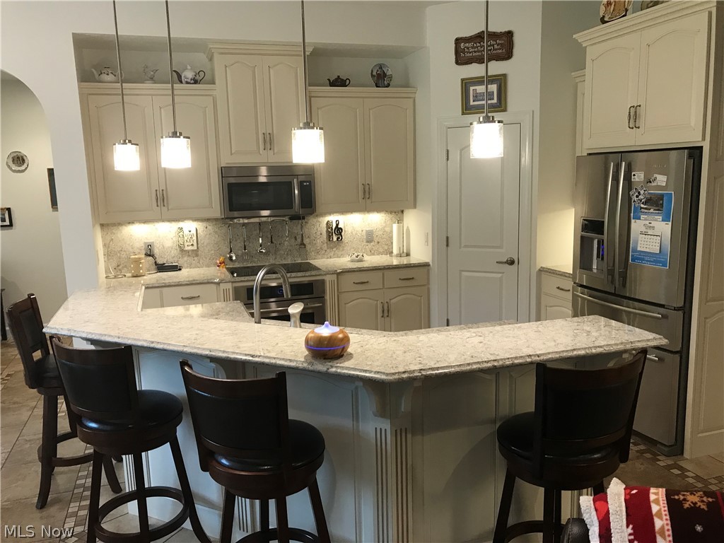 5715 Middle Run Road Dover, OH 44622 - Photo 5 of 29 Gallery Image 5