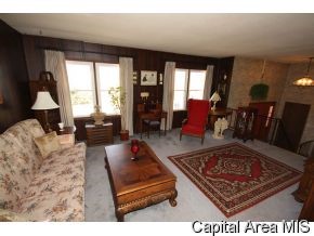 6432 Spaulding Orchard Road New Berlin, IL 62670 - Photo 4 of 12
