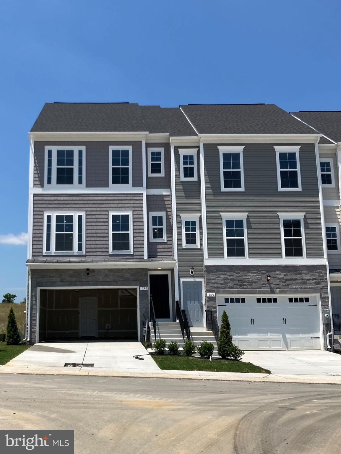 1074 Overlook Loop Laurel, MD 20707 - Photo 1 of 16