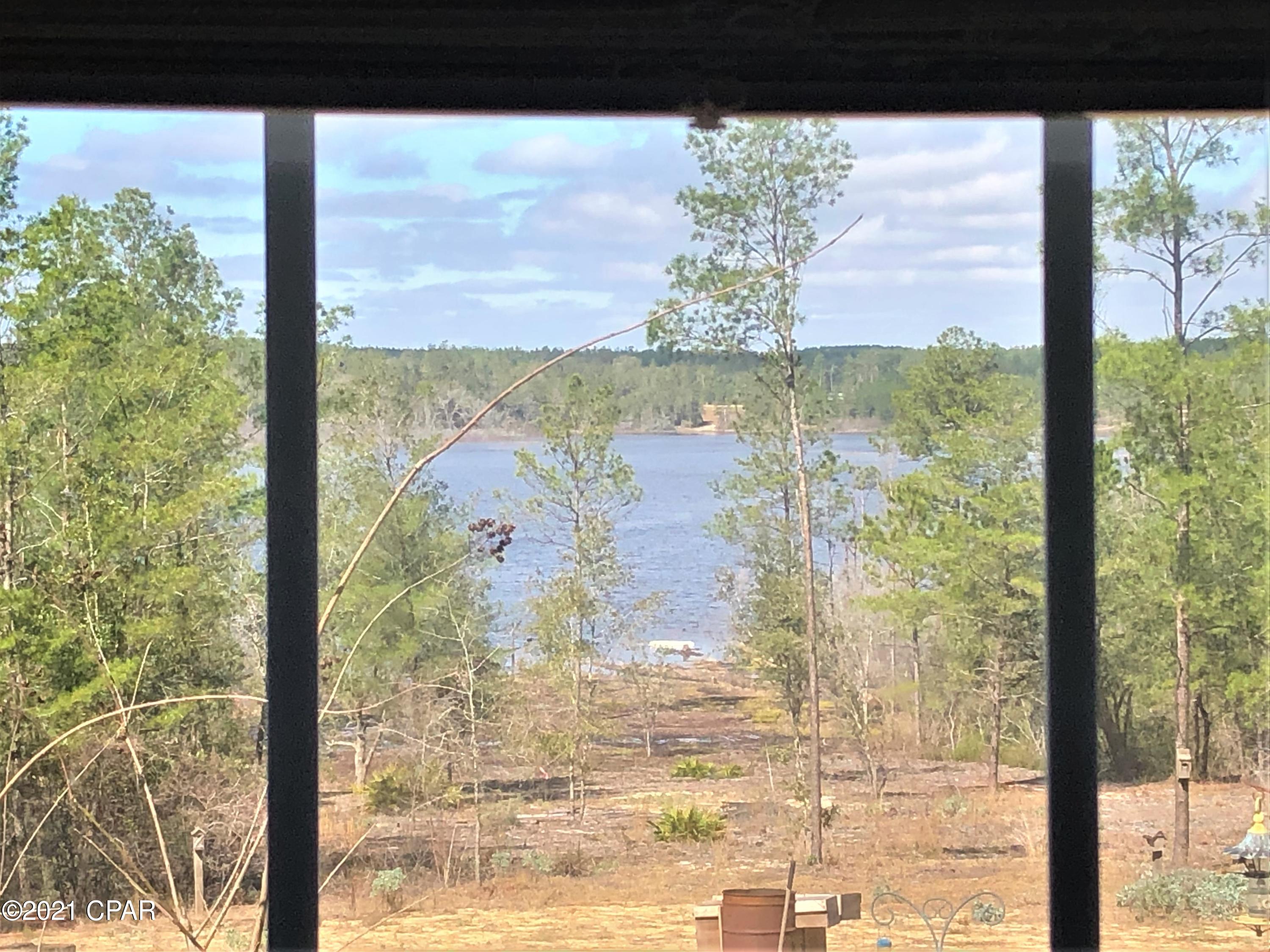 2376 Rolling Pines Road Chipley, FL 32428 - Photo 10 of 28 Gallery Image 10