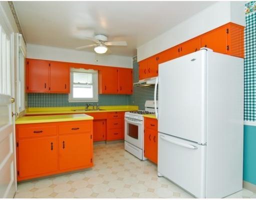818 Marshall Road Monaca, PA 15061 - Photo 3 of 8 Kitchen.