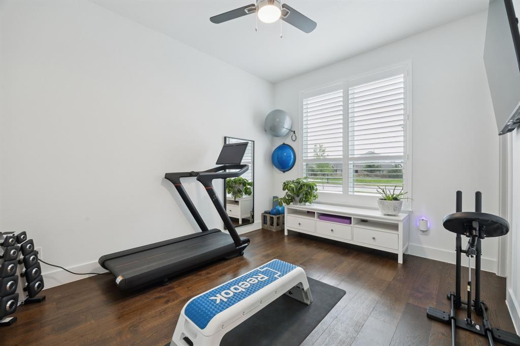 7024 Prairie Ridge Road Argyle, TX 76226 - Photo 29 of 40 Versatile Guest or Flex Space Perfect for Your Unique Needs