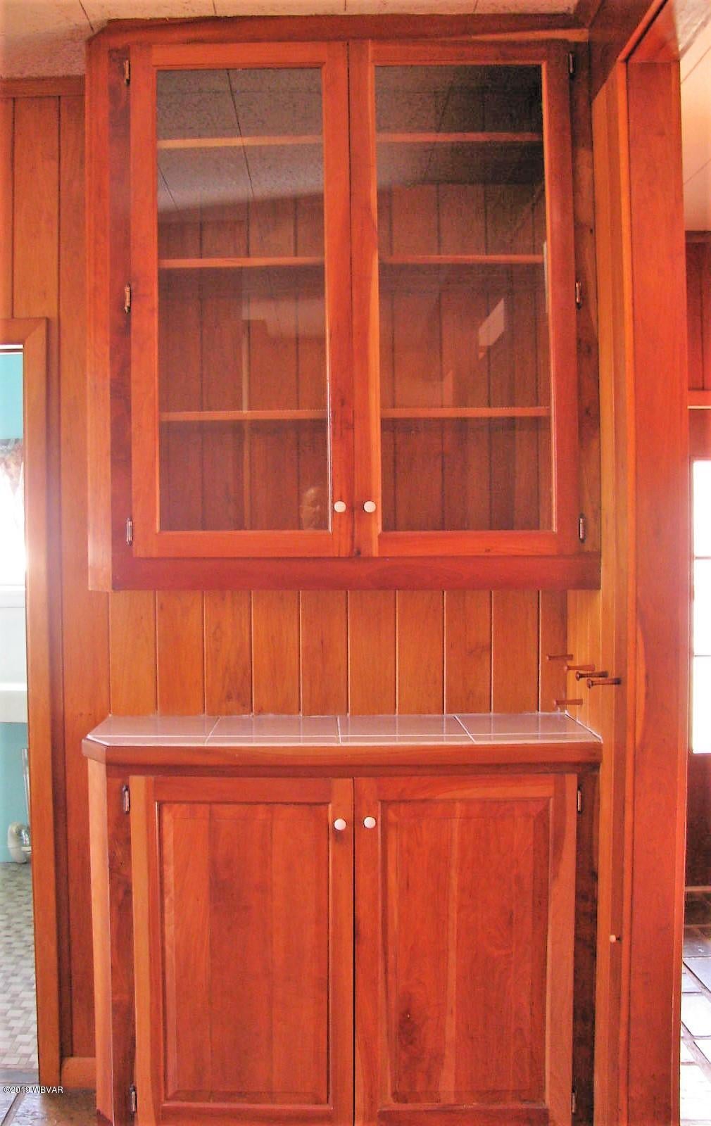 1901 Greenview Road Montoursville, PA 17754 - Photo 9 of 21 DR Cabinet