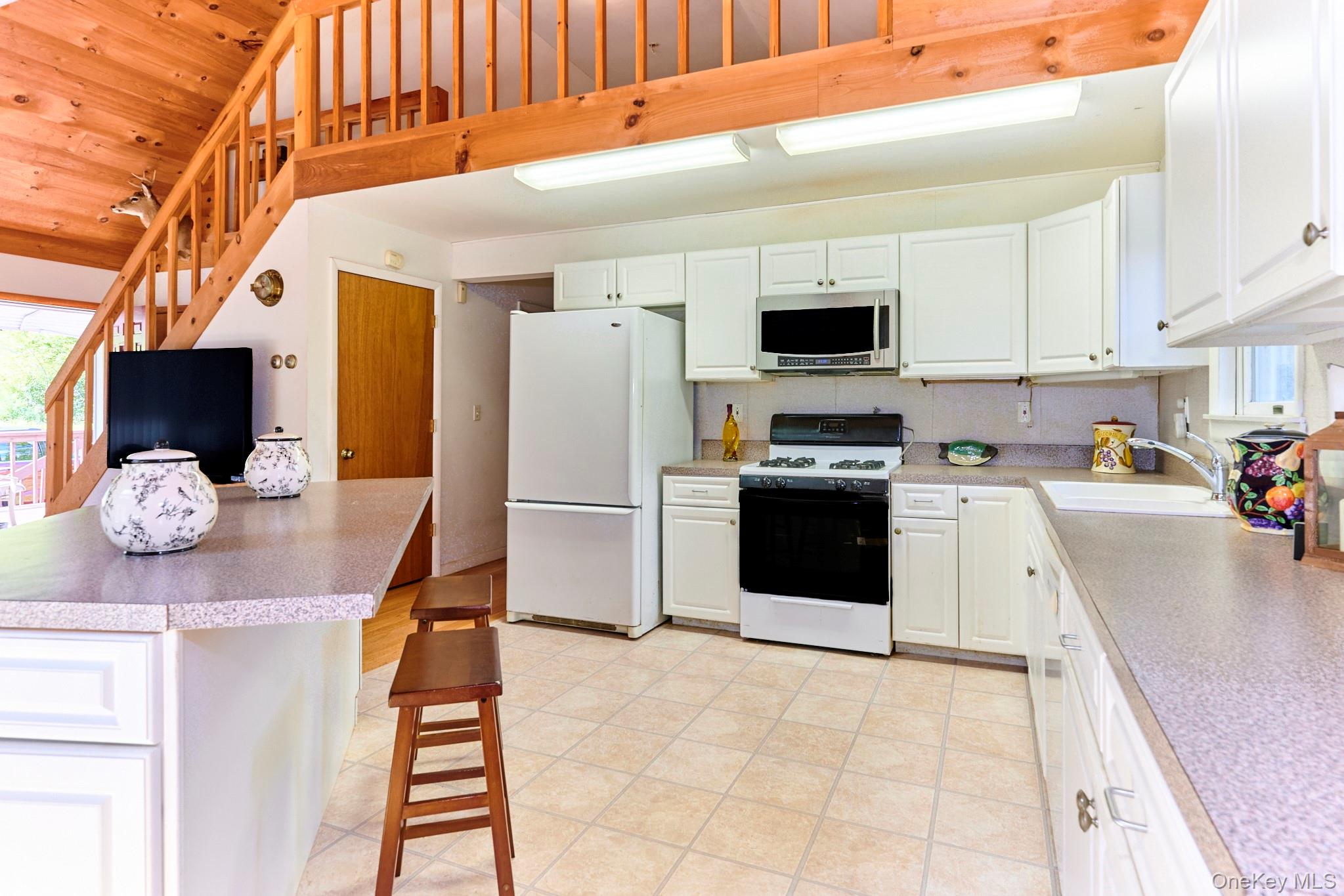 10 West Simmon Road Callicoon, NY 12723 - Photo 17 of 34