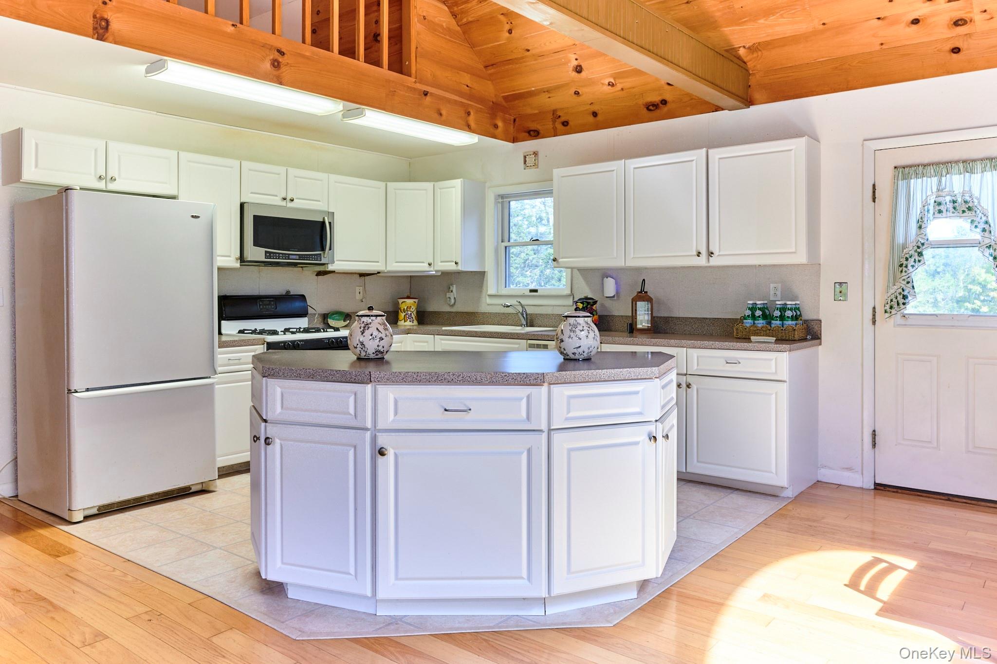 10 West Simmon Road Callicoon, NY 12723 - Photo 10 of 34