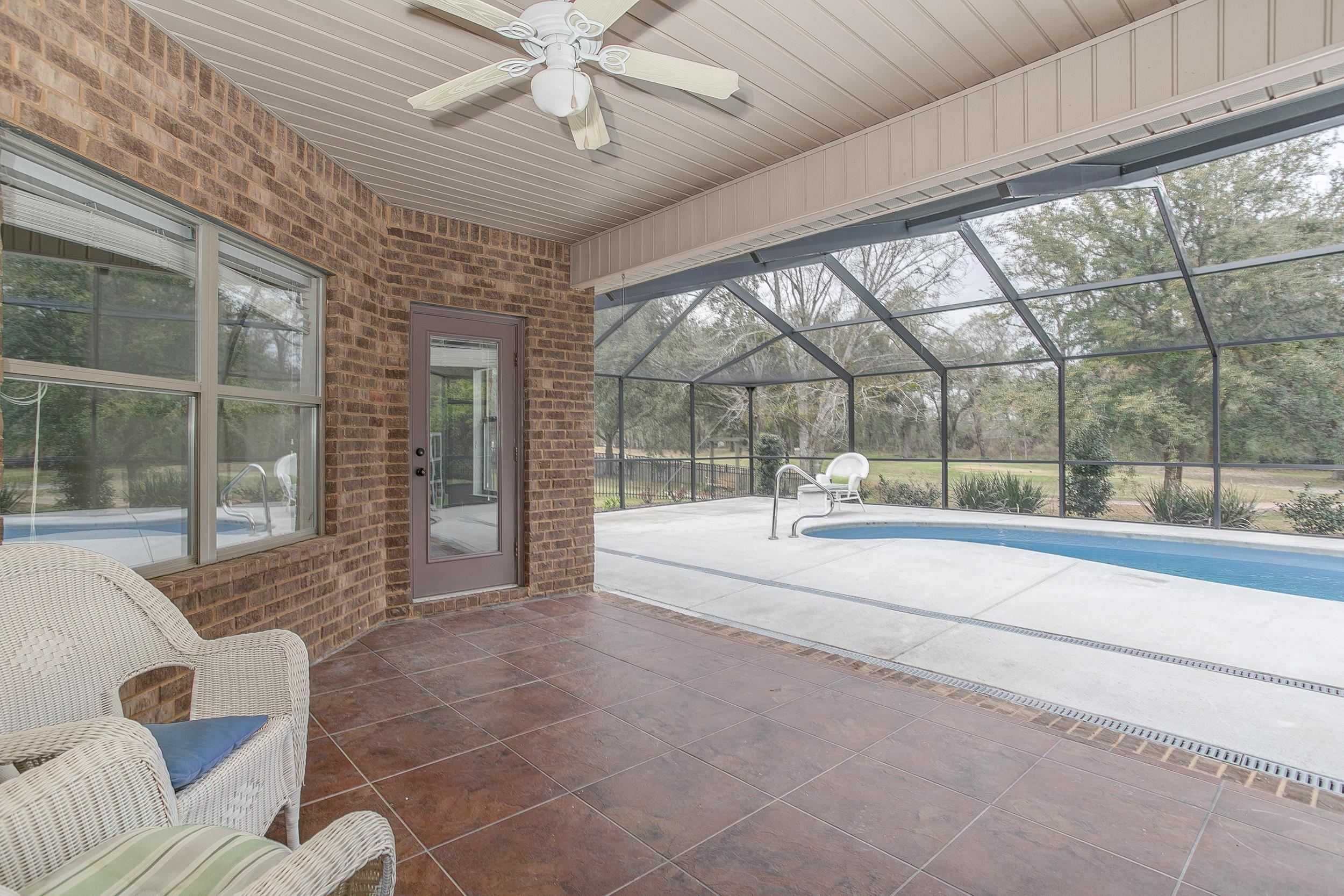23327 Dundee Circle Foley, AL 36535 - Photo 3 of 30