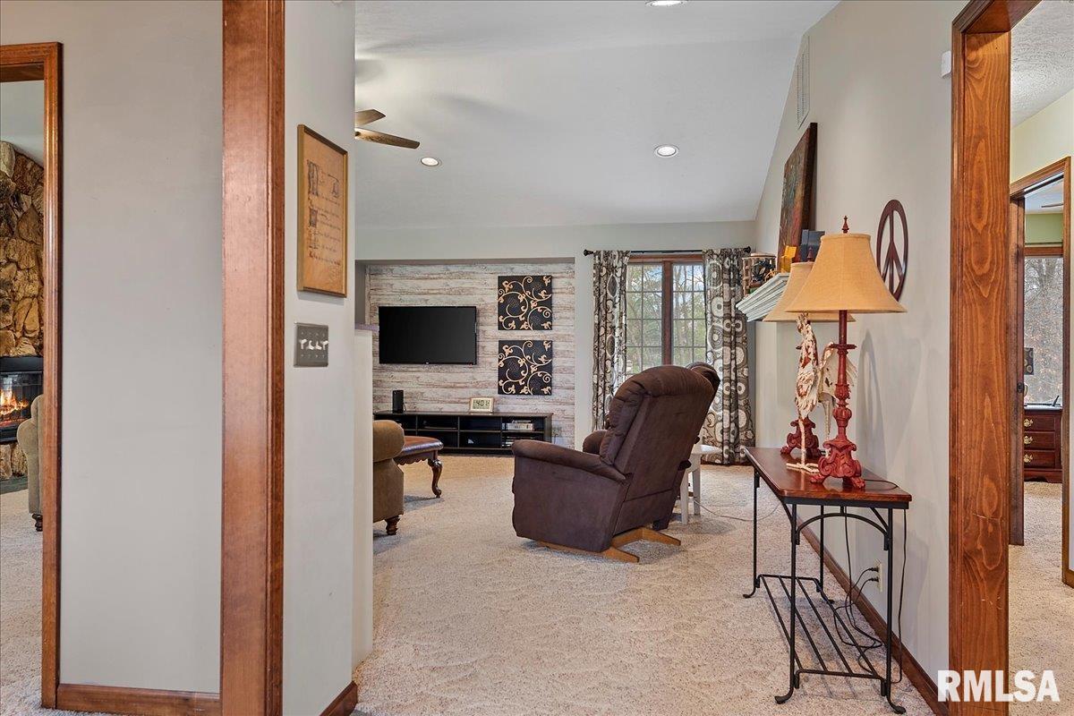 8830 River Birch Road Dawson, IL 62520 - Photo 2 of 61 Gallery Image 2
