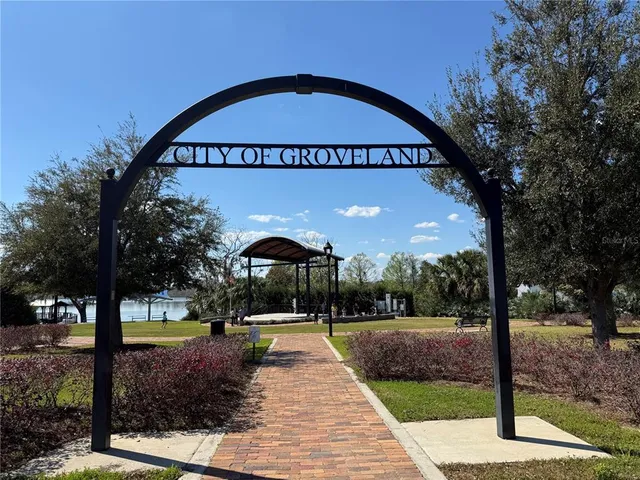 $2,600 | 7117 Dilly Lk Avenue, Groveland, FL 34736