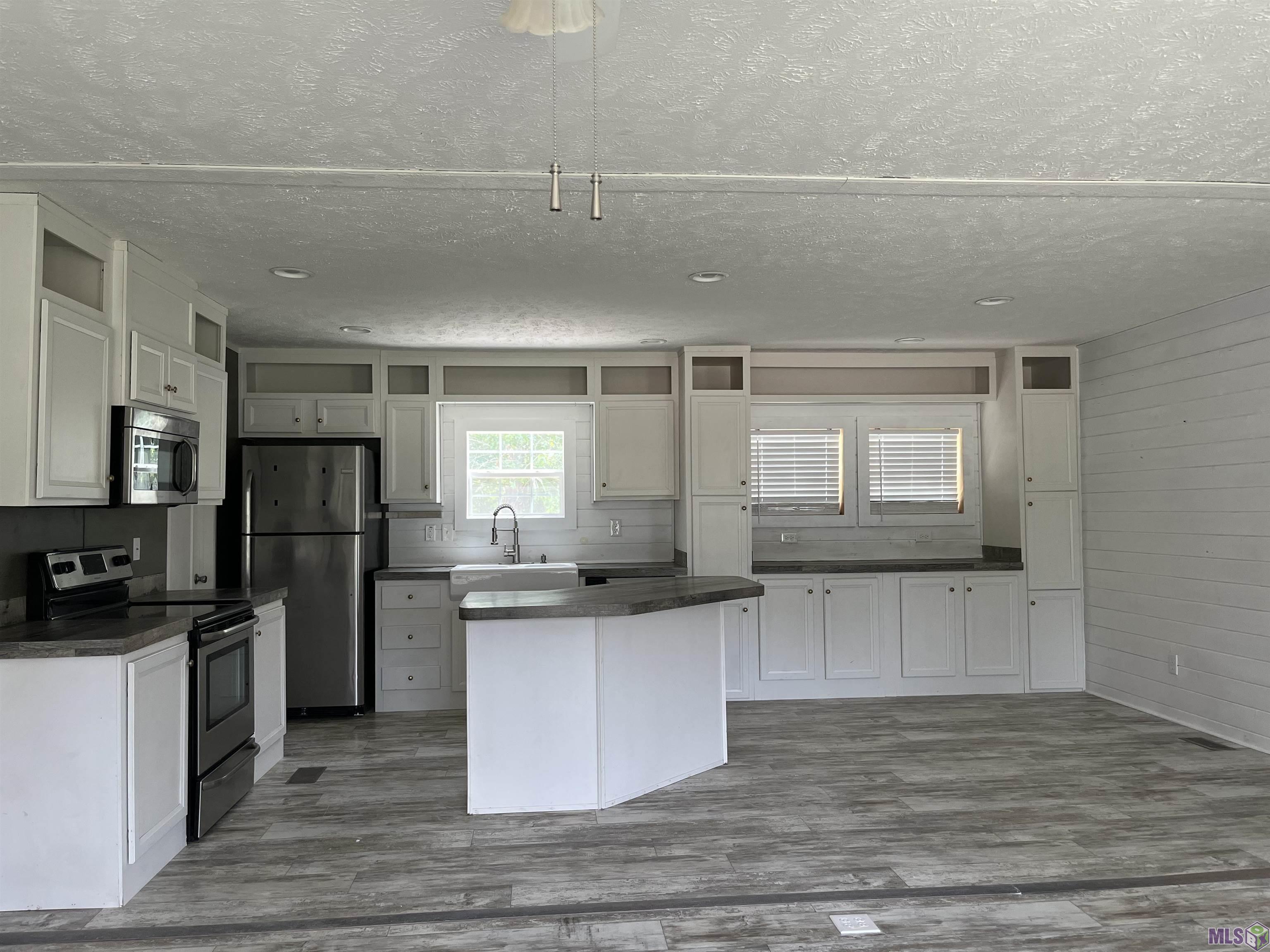 35286 Weiss Road Walker, LA 70785 - Photo 3 of 6