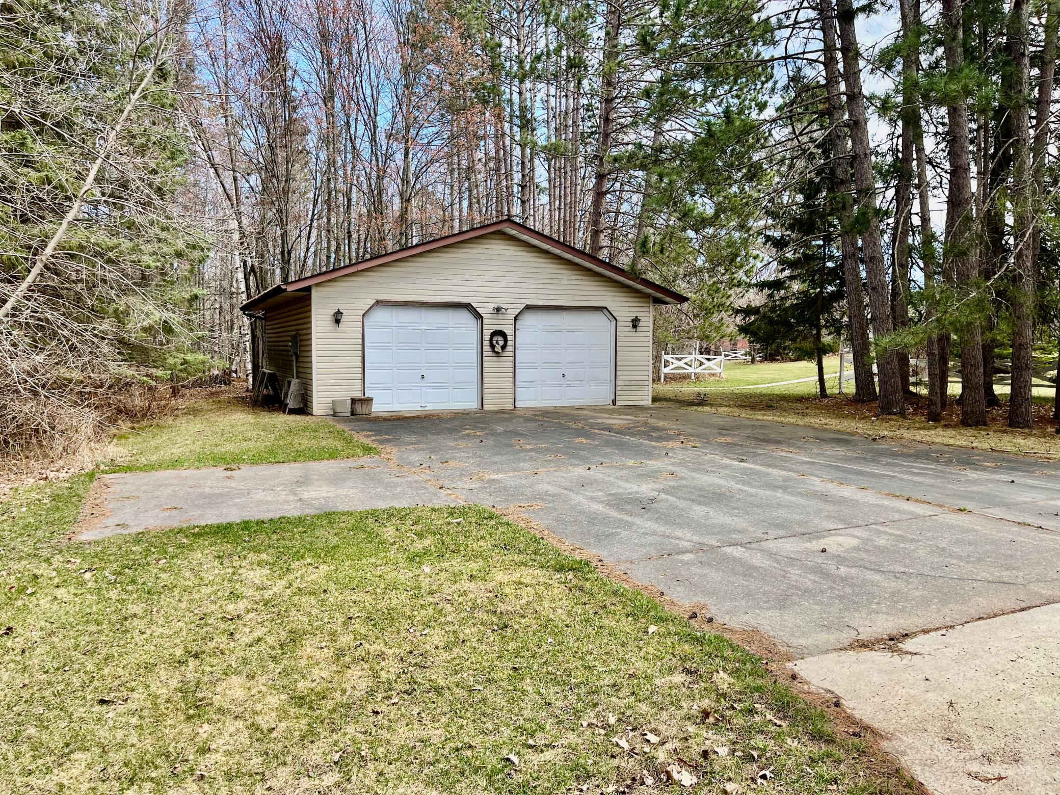 32772 Sunny Beach Road Grand Rapids, MN 55744 - Photo 3 of 52