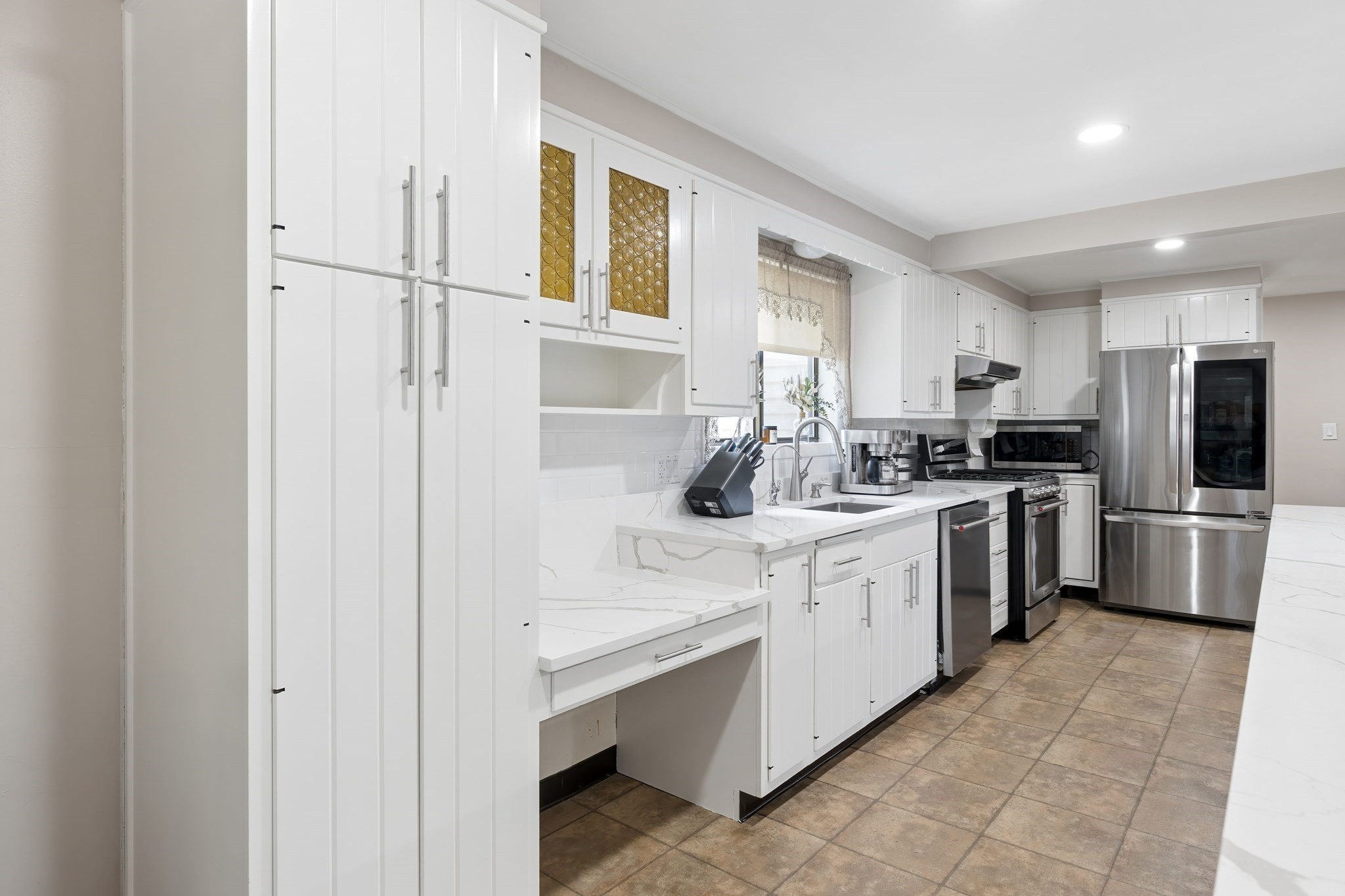 27 Lyman Road Framingham, MA 01701 - Photo 10 of 28 Gallery Image 10