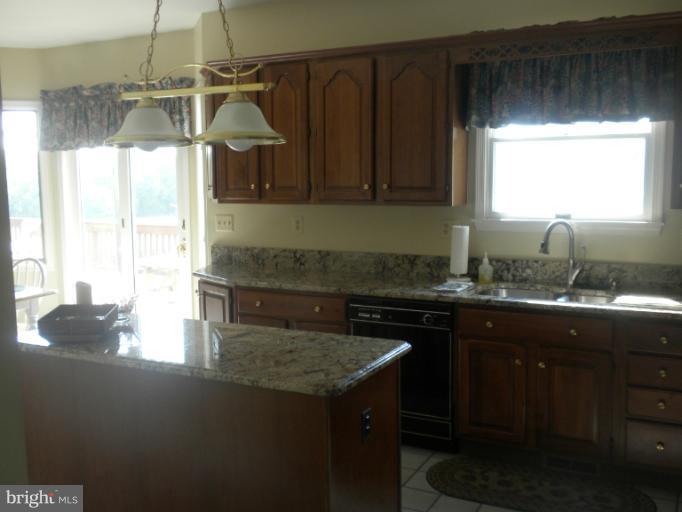 13940 Rover Mill Road West Friendship, MD 21794 - Photo 11 of 29 Kitchen