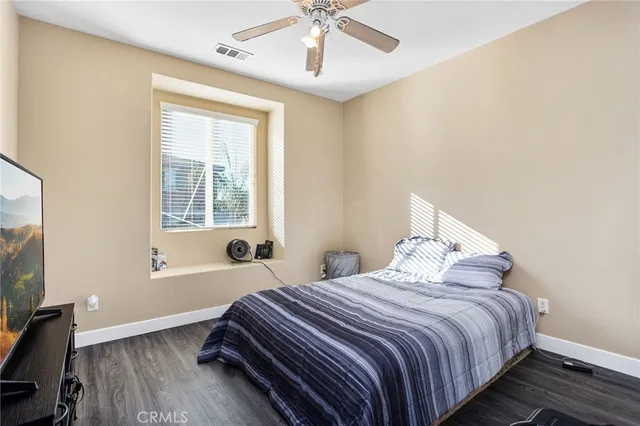 a picture of a wall with a white wall and a picture