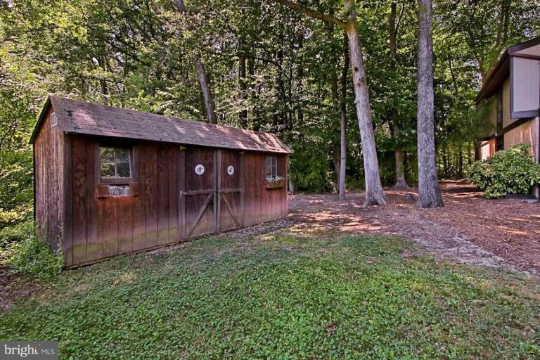 7101 Triad Way Springfield, VA 22151 - Photo 26 of 27 Shed